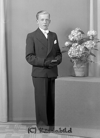 Allan Gustavsson Kisa
raja
Konfirmationsfoto

Nyckelord: Gustavsson Kisa