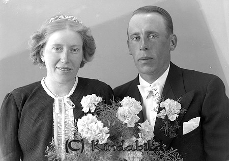 Ingrid Fransson Vallingedal Hycklinge
raja
Brudpar

Nyckelord: Fransson Hycklinge