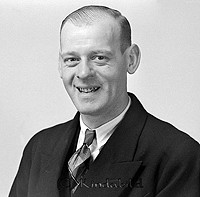 Filnamn=Falk - 7093z.jpg
Filstorlek=55KiB
Dimensioner=450x444
Uppladdade datum=Okt 06, 2015 Falk - 7093z.jpg