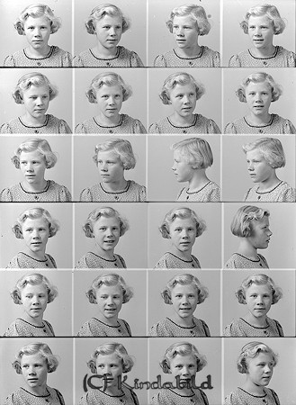 Ing-Britt Gustavsson Enefall Ulrika
raja
Flicka klädd i klänning  

Nyckelord: Gustavsson Ulrika