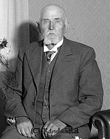 Filnamn=Falk - 7152cz.jpg
Filstorlek=63KiB
Dimensioner=358x450
Uppladdade datum=Okt 06, 2015 Falk - 7152cz.jpg