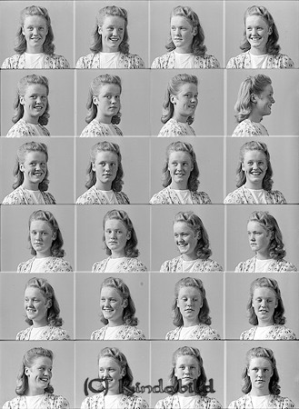 Iris Kjellgren Kisa
raja
Kvinna klädd i klänning 

Nyckelord: Kjellgren Kisa