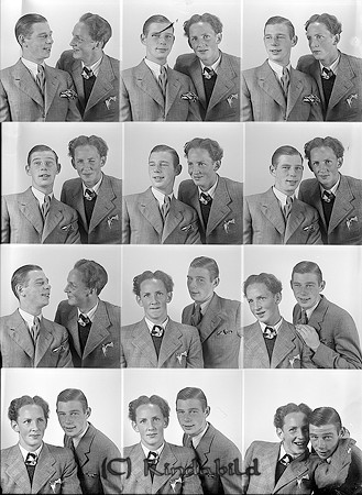 Harry Tell och Bertil Sandelius Kisa 
raja
Två män klädda i kostym
Nyckelord: Sandelius Kisa
