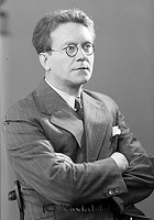 Filnamn=Falk - 7269e.jpg
Filstorlek=39KiB
Dimensioner=315x450
Uppladdade datum=Okt 06, 2015 Falk - 7269e.jpg