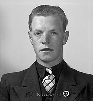 Filnamn=Falk - 7338z.jpg
Filstorlek=44KiB
Dimensioner=413x450
Uppladdade datum=Okt 06, 2015 Falk - 7338z.jpg