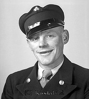 Filnamn=Falk - 7347z.jpg
Filstorlek=43KiB
Dimensioner=407x450
Uppladdade datum=Okt 06, 2015 Falk - 7347z.jpg