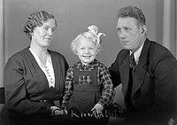 Filnamn=Falk - 7449d.jpg
Filstorlek=36KiB
Dimensioner=450x318
Uppladdade datum=Okt 06, 2015 Falk - 7449d.jpg