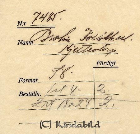 Folkskollärare Brolin Kjättestorp 
Nyckelord: Brolin Kjättestorp
