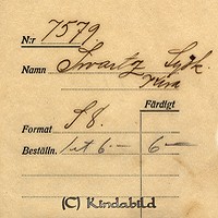 Filnamn=Falk - 7579z - bak.jpg
Filstorlek=75KiB
Dimensioner=450x447
Uppladdade datum=Okt 06, 2015 Falk - 7579z - bak.jpg
