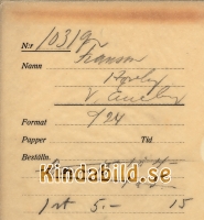 Filnamn=Falk_-_10319_-_bak.jpg
Filstorlek=396KiB
Dimensioner=948x1024
Uppladdade datum=Nov 21, 2017 Falk_-_10319_-_bak.jpg