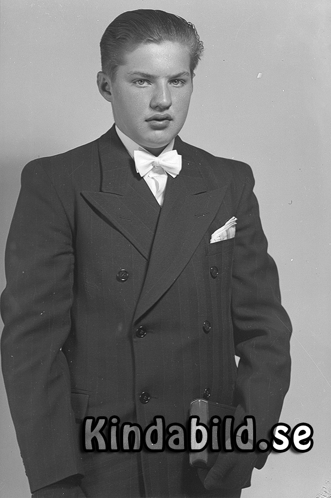 Per Pettersson Kisa
raja
Konfirmationsfoto 

Nyckelord: Pettersson Kisa