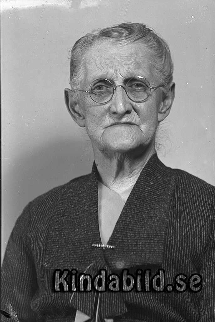 Jenny Sandberg Kisa
raja
Kvinna klädd i klänning

raja
Jenny Sandberg född 1875 i Norra Vi. Änka 1929.
Fru Sandberg dog 1957 på Ålderdomshemmet i Kisa
Källa: Sv dödbok 
Källa: Gerd Pettersson

Nyckelord: Sandberg Kisa