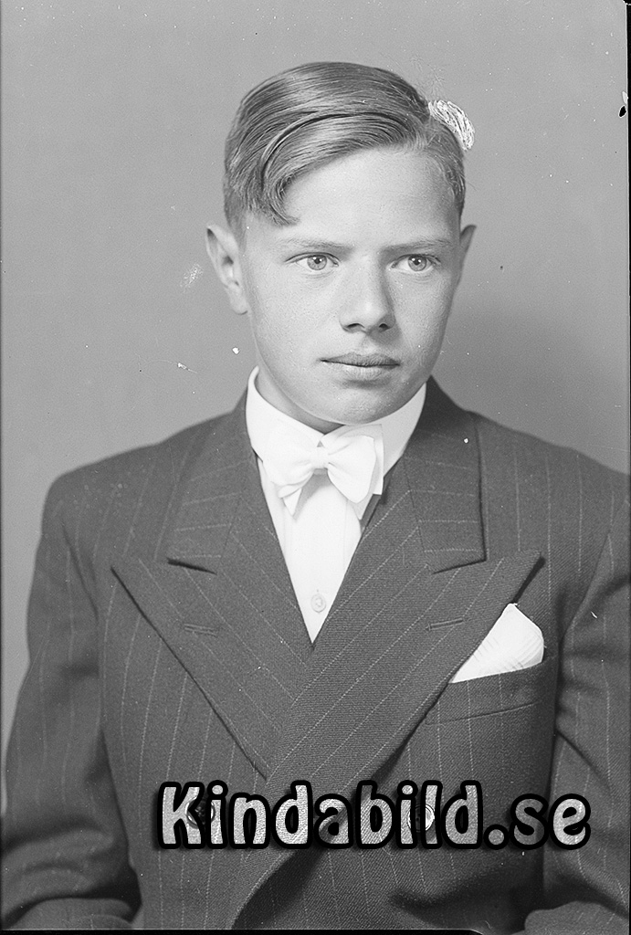 Arne Eriksson Knoppetorp Kisa
raja
Konfirmationsfoto

Nyckelord: Eriksson Kisa