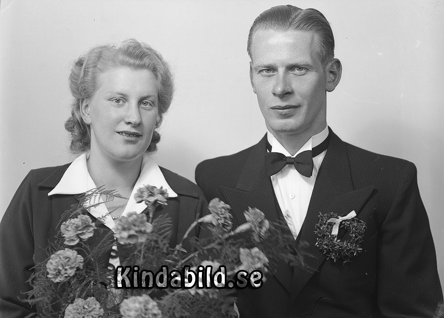 Nils Pihl Kisa
raja
Brudpar

Nyckelord: Pihl Kisa