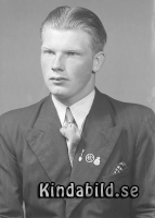 Filnamn=Falk - 9595d.jpg
Filstorlek=281KiB
Dimensioner=733x1024
Uppladdade datum=Maj 09, 2017 Falk - 9595d.jpg