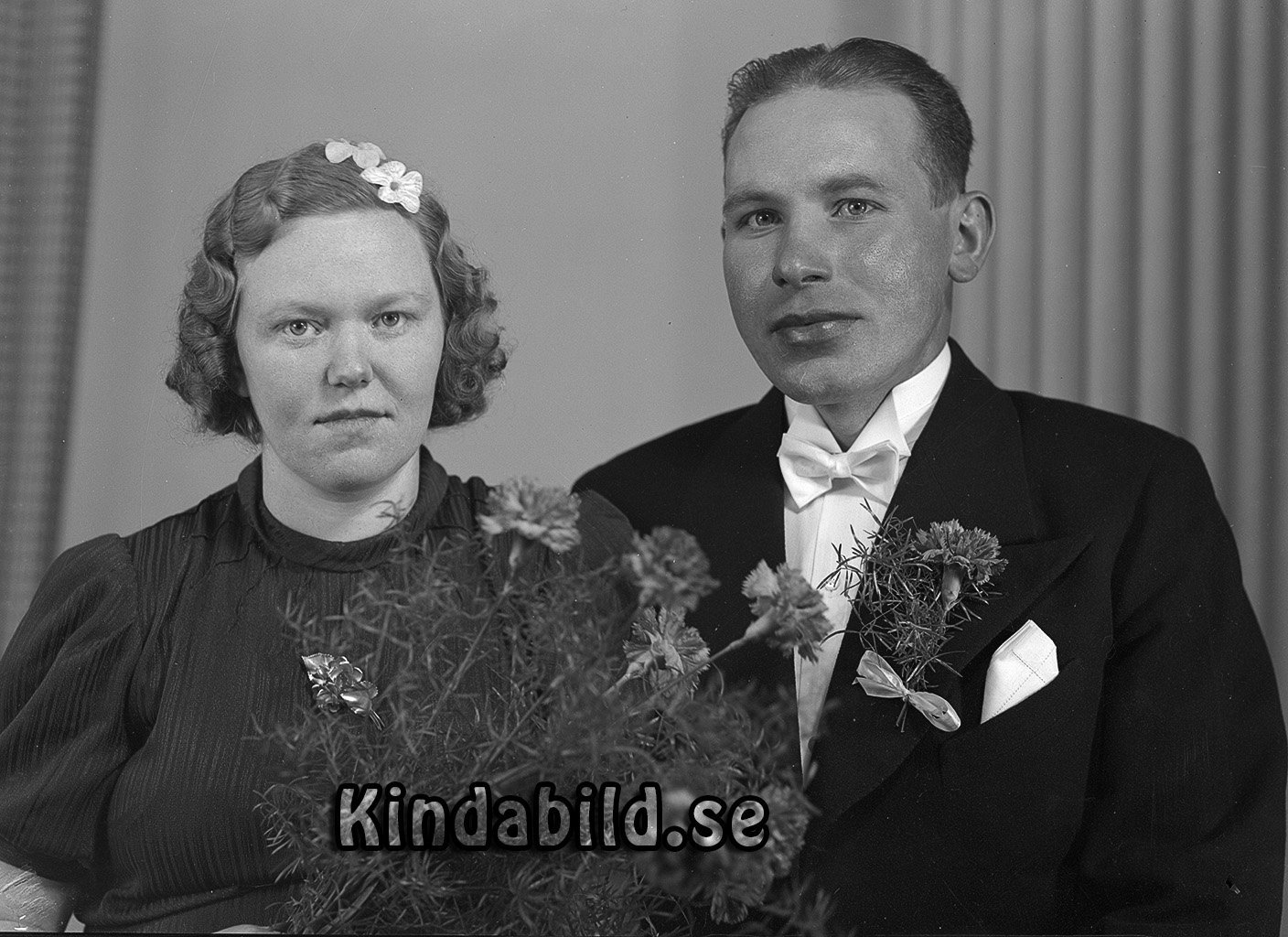Alvar Nyberg Aska Kjettilstad 
raja
Brudpar

Nyckelord: Nyberg Kjettilstad