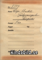 Filnamn=Falk - 8373 - bak.jpg
Filstorlek=395KiB
Dimensioner=730x1024
Uppladdade datum=Feb 21, 2017 Falk - 8373 - bak.jpg