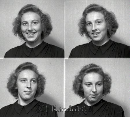 Rahm Ingrid Klefstugan Örneström
raja
Rahm Ingrid 
Porträtt-Kvinna

raja
Ingrid Rahm gifte sig med David Johansson.
 Barn: Ingegerd gift med Allan Johansson
 Hans och Kjell.
 Källa : Studiegruppen hembygdsgården 
Nyckelord: Rahm Klefstugan