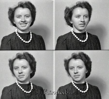 Andersson Carin Misterfall Kisa
raja
Andersson Carin 
Porträtt-Kvinna

raja
Karin Dagmar August Andersson född 1923-03-12 i Kisa, dotter till Henning och Signe Andersson Misterfall. Hon gifte sig med Ebbe Brage. Familjen bodde bl a i Blekhem och Almvik.
 Källa: Studiegruppen hembygdsgården 
Nyckelord: Andersson Misterfall