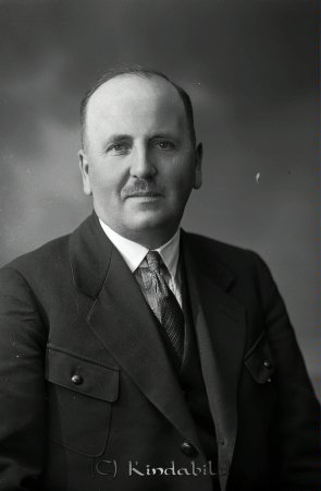 Johnsson Martin Kisa
raja
Johnsson Martin Kisa
Nyckelord: Johnsson Kisa