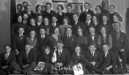S.G.U Gruppfoto
raja
I.G.U Gruppfoto
16 kvinnor och 23 män
Nyckelord: S.G.U Gruppfoto