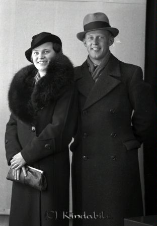 Britta Nilsson Linköping
raja
Grupporträtt, en kvinna och en man
Britta Nilsson  
Nyckelord: Nilsson Linköping