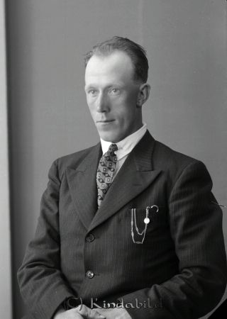 Ivar Gustafsson Klev Kisa
Ivar Gustafsson Klev Kisa
Nyckelord: Ivar Gustafsson