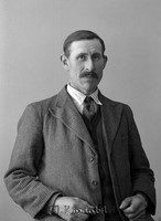 Falk - 4276.jpg