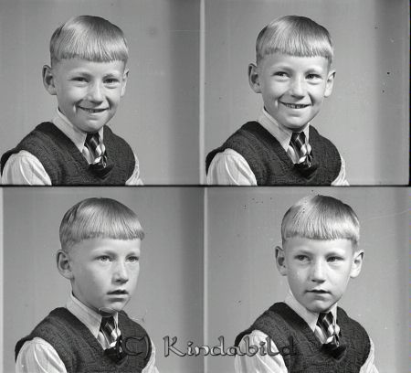 Nilsson Rune Årteryd Hägerstad
raja
Nilsson Rune  
Porträtt-Barn

raja
Rune Nilsson, född 1933. Senare lantbrukare i Råstorp, Kisa. 
Källa: Gerd Pettersson


Nyckelord: Nilsson Årteryd