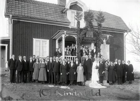 Lövudden, Horn. Brudparet Svea Olsson och Hugo Andersson
Nyckelord: Brudparet Svea Olsson Hugo Andersson