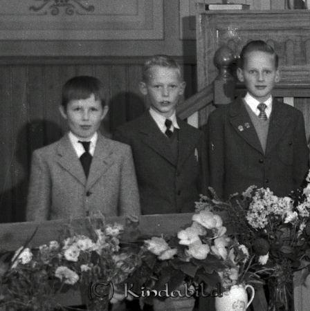 Ulla och Robert Svensson Tabor Kisa
raja
Ulla och Robert Svensson Tabor Kisa. 
Grupporträtt

raja
Ulla och Robert Svensson Tabor Kisa. 
Källa: margareta



Nyckelord: Svensson Tabor