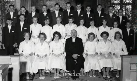 Konfirmation Kisa Kyrka
raja
Konfirmation Kisa Kyrka
Grupporträtt

Nyckelord: Konfirmation Kisa