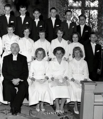 Konfirmation Kisa Kyrka
raja
Konfirmation Kisa Kyrka
Grupporträtt

Nyckelord: Konfirmation Kisa
