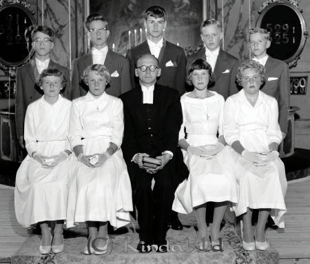Konfirmation Västra Eneby
raja
Konfirmation Västra Eneby
Grupporträtt  

Nyckelord: Konfirmation Västra Eneby