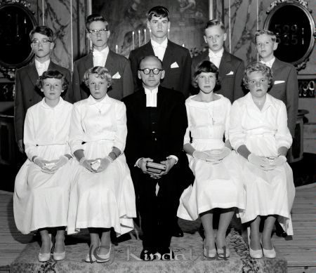 Konfirmation Västra Eneby
raja
Konfirmation Västra Eneby
Grupporträtt  

Nyckelord: Konfirmation Västra Eneby
