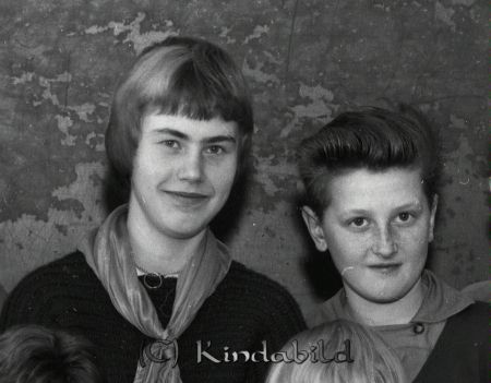Normell Kisa Skola Klass 7 B
raja
Kisa Skola Klass 7 B
Grupporträtt skolfoto

raja
Rose-Marie Nordh och Sven Larsson 
Källa: margareta 

Nyckelord: Normell Kisa