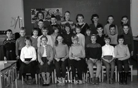 Sandström Kisa Skola Klass 5 A
raja 
Sandström Kisa Skola    
Grupporträtt skolfoto klass 5 A

Nyckelord: Sandström Kisa