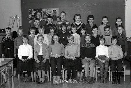Sandström Kisa Skola Klass 5 A
raja 
Sandström Kisa Skola    
Grupporträtt skolfoto klass 5 A

Nyckelord: Sandström Kisa