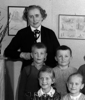 Filnamn=Petters. - ext - 0129-19bz - HDx01.jpg
Filstorlek=30KiB
Dimensioner=379x450
Uppladdade datum=Nov 18, 2008 Petters. - ext - 0129-19bz - HDx01.jpg