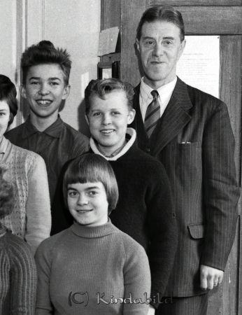 Asby Kyrkskola Asby Klass 7
raja 
Asby Kyrkskola 
Grupporträtt skolfoto Klass 7

Nyckelord: Kyrkskola Asby