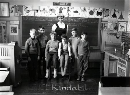 Dämshult Skola Asbysand Klass 1-2
raja 
Dämshult Skola Asbysand 
Grupporträtt skolfoto Klass 1-2

Nyckelord: Dämshult Asbysand