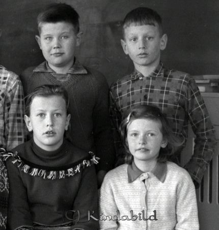 Dämshult Skola Asbysand
raja 
Dämshult Skola Asbysand 
Grupporträtt skolfoto  

Nyckelord: Dämshult Asbysand