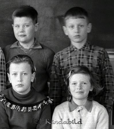 Dämshult Skola Asbysand
raja 
Dämshult Skola Asbysand 
Grupporträtt skolfoto  

Nyckelord: Dämshult Asbysand