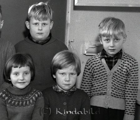 Horn Skola Klass 1
raja 
Horn Skola   
Grupporträtt skolfoto Klass 1

Nyckelord: Horn Skola