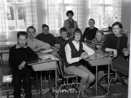Fröken Monell Kalvsveds Skola Klass 5 B
Nyckelord: Fröken Monell Kalvsveds Skola Klass 5 B