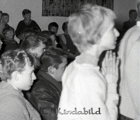Little Gerard Folkets Hus Kisa
raja 
Little Gerard Kisa
Grupporträtt

Nyckelord: Gerard Kisa