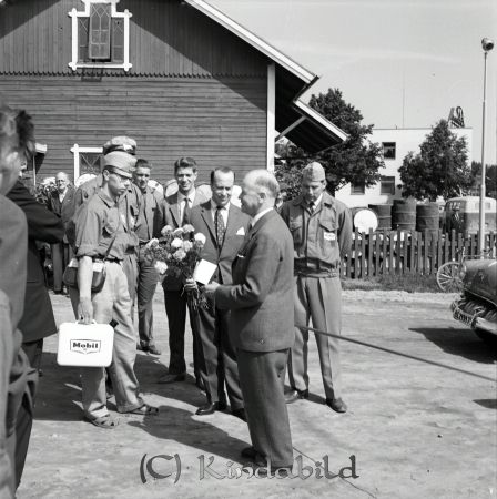Åbergs Serviceanläggning Kisa Invigning
raja 
Åbergs Serviceanläggning Kisa
Grupporträtt


Nyckelord: Åbergs Kisa