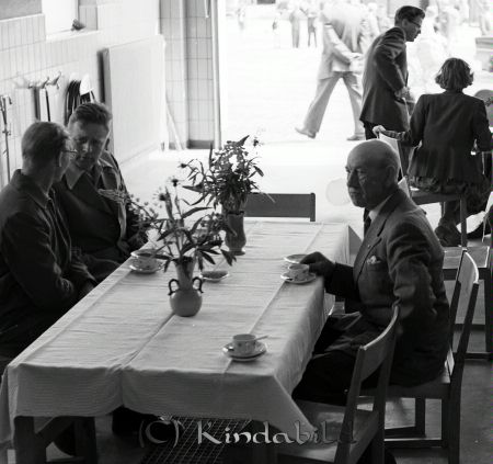 Åbergs Serviceanläggning Kisa Invigning
raja 
Åbergs Serviceanläggning Kisa
Grupporträtt

Nyckelord: Åbergs Kisa