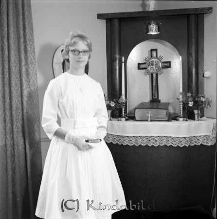 Agneta Skiöld Kisa
raja 
Agneta Skiöld Kisa
Porträtt-Kvinna konfirmationsfoto

Nyckelord: Skiöld Kisa
