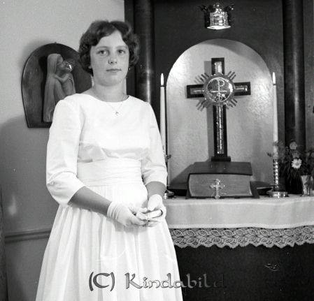 Lena Wangsson Örebro
raja 
Lena Wangsson Örebro
Porträtt-Kvinna konfirmationsfoto

Nyckelord: Wangsson Örebro